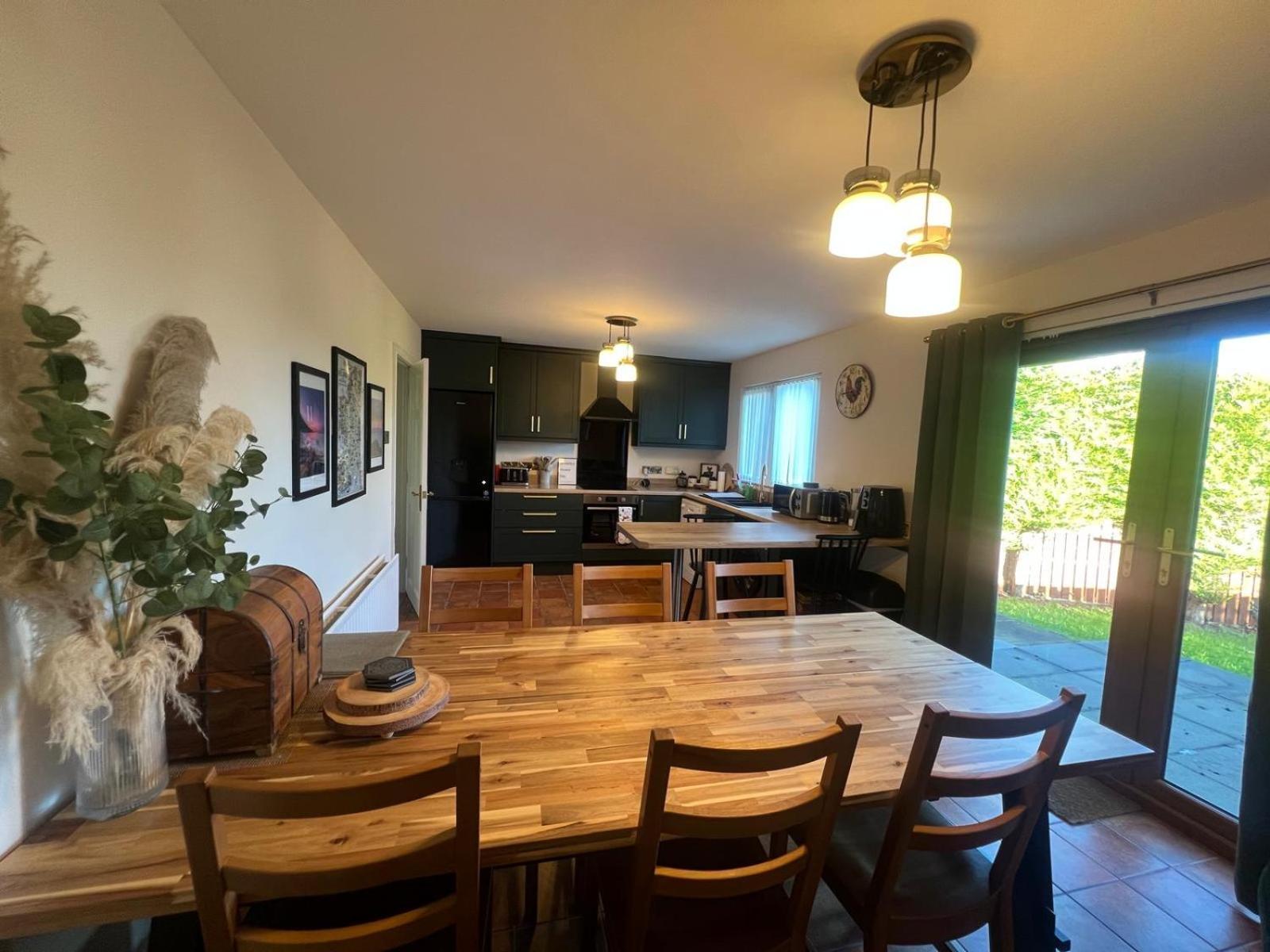 Whitepark Cottage - Your Home Away From Home Ballycastle Exteriör bild